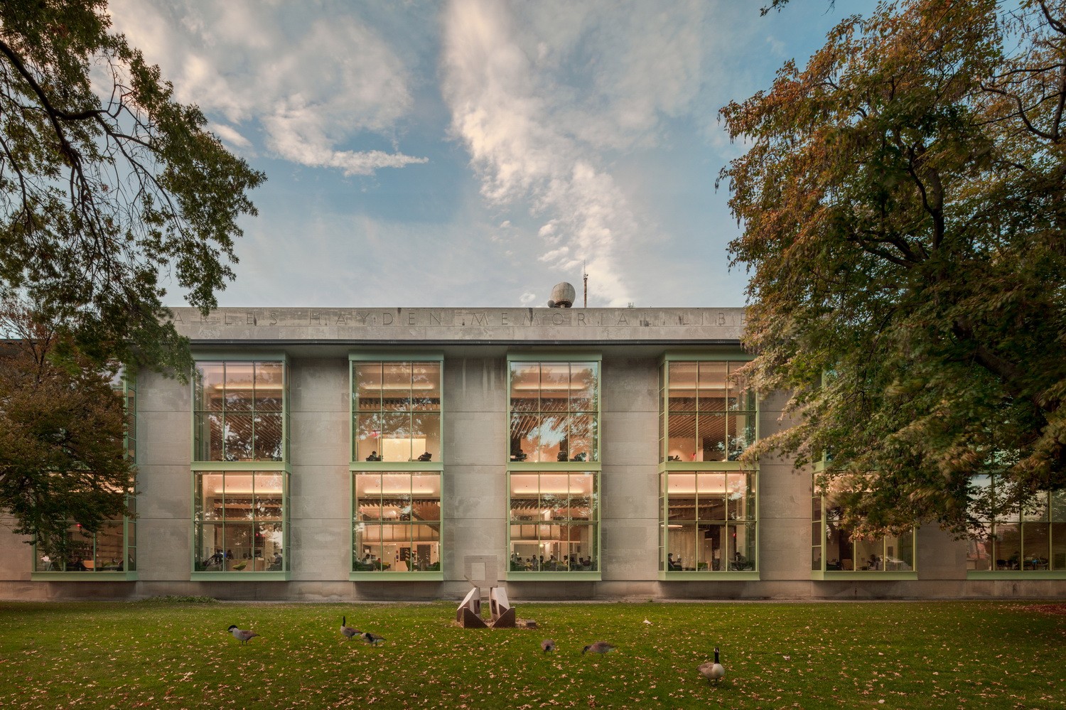 MIT 麻省理工学院海登图书馆 / Kennedy & Violich Architecture|玺力|空间|庭院|设计|数字_新浪新闻