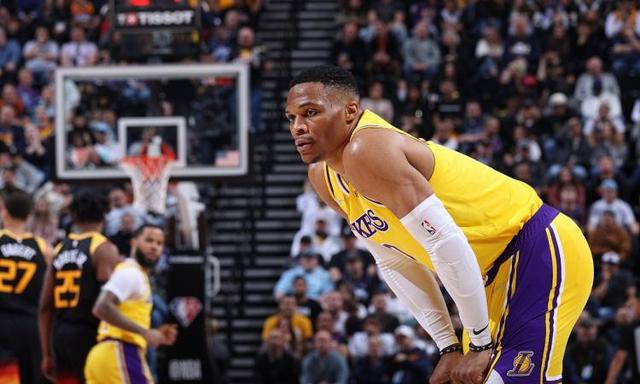 官宣！施罗德重回湖人，一年亏损8136万，威少交易酝酿中休闲区蓝鸢梦想 - Www.slyday.coM