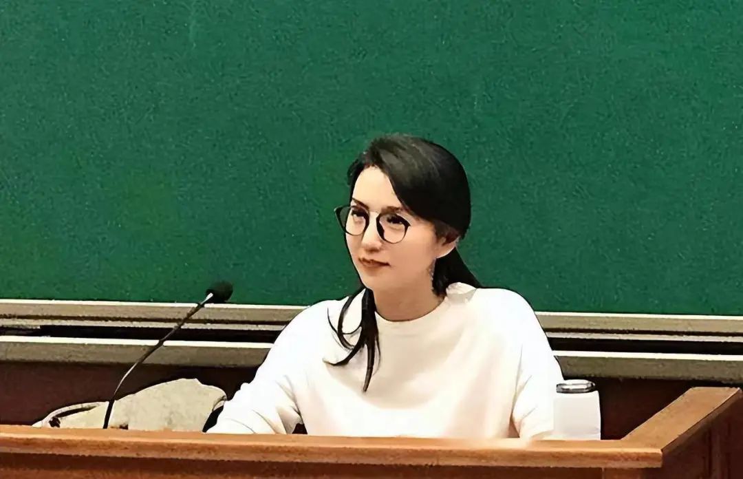 还记得《粉红女郎》里的陈好吗？嫁入豪门后成这样？休闲区蓝鸢梦想 - Www.slyday.coM