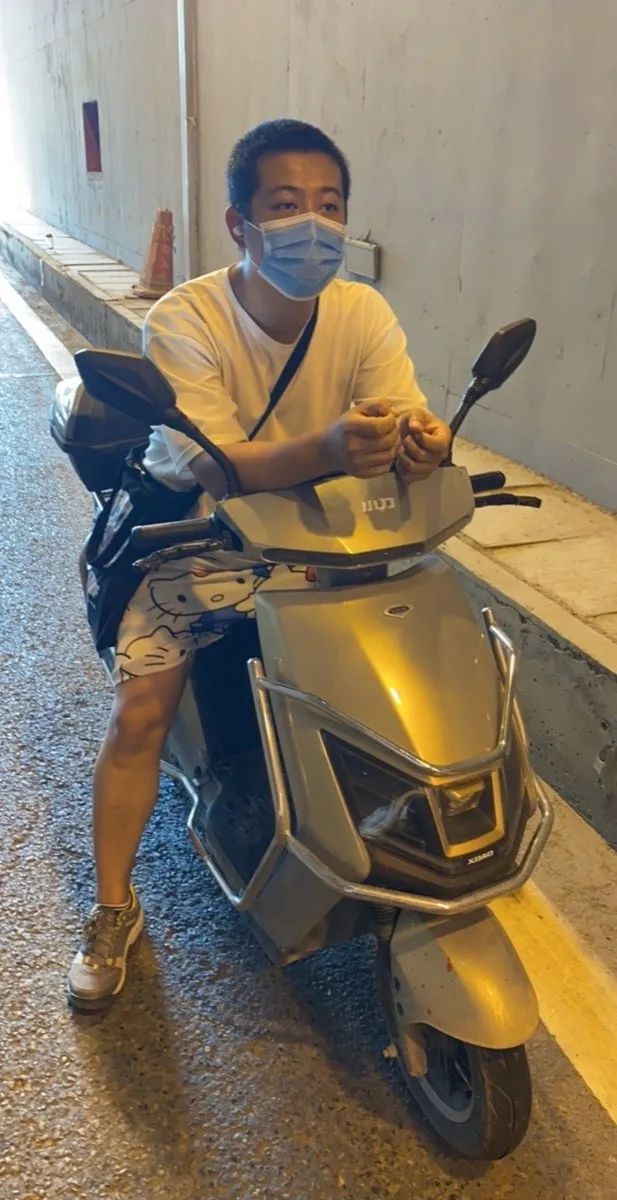 最新！襄阳街头又一批人被曝光休闲区蓝鸢梦想 - Www.slyday.coM