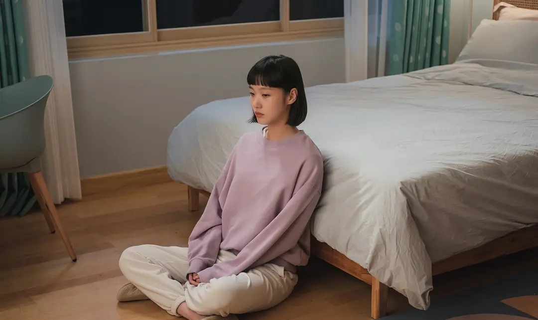 “做清醒的恋爱脑是很痛苦的一件事。”休闲区蓝鸢梦想 - Www.slyday.coM