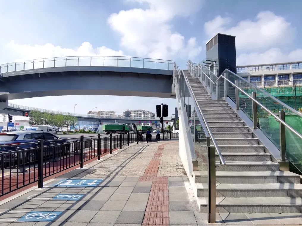 人行天桥_新浪财经_新浪网