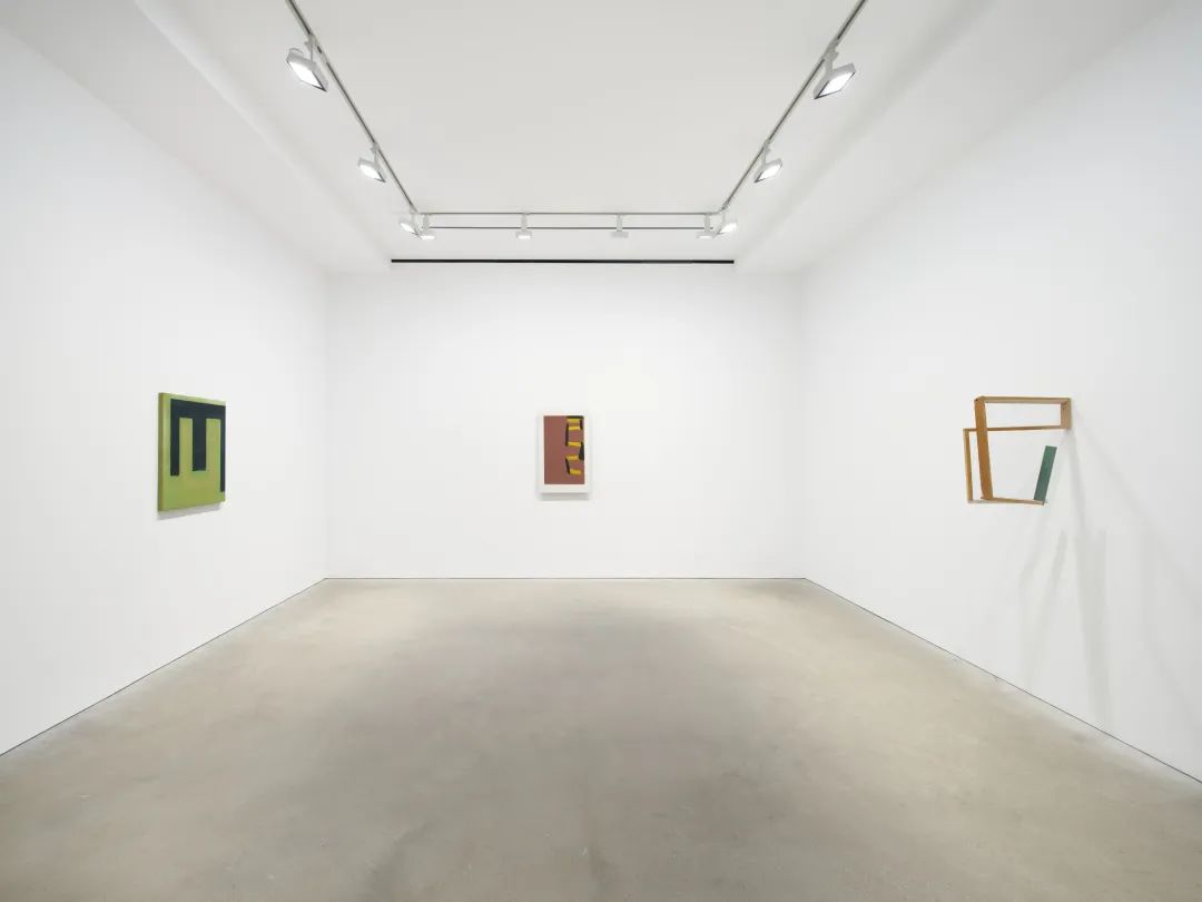 在平面绘画里，阿尔·泰勒向三维世界打上一杆！休闲区蓝鸢梦想 - Www.slyday.coM
