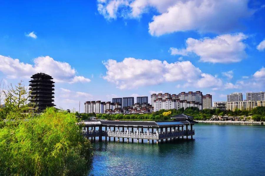 "淄博蓝"成齐盛湖最美颜色|淄博市_新浪新闻