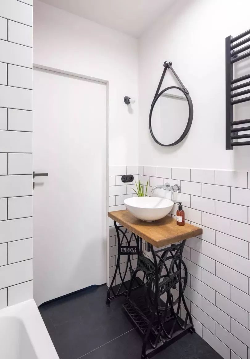 55平loft小户型单身公寓，挑高的设计，却装出了别墅的格调！休闲区蓝鸢梦想 - Www.slyday.coM