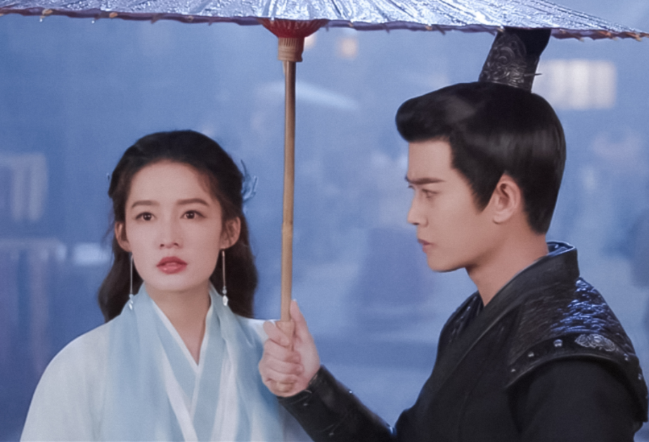 李沁凭借《请君》再度出圈，一人分饰两角不说，还带火了两男一女休闲区蓝鸢梦想 - Www.slyday.coM