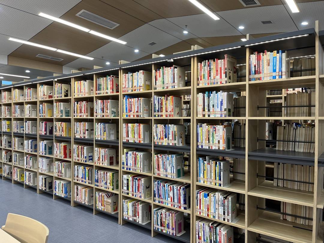 重庆市江北区图书馆新馆亮相__财经头条