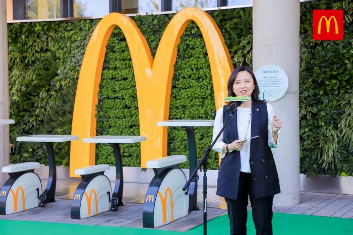 张家茵在发布会上.图片来源:麦当劳