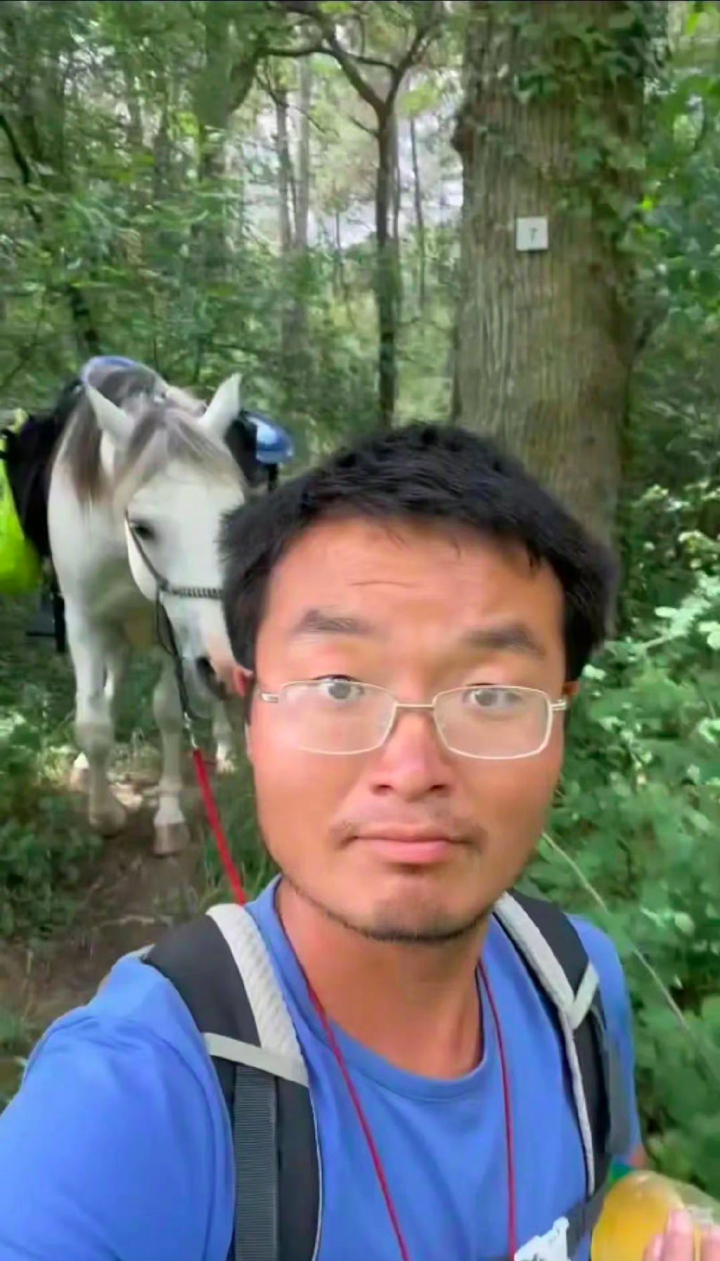 男子从欧洲骑马回国被举报虐待动物，当事人：兽医称马有旧伤，可能选择结束旅程休闲区蓝鸢梦想 - Www.slyday.coM