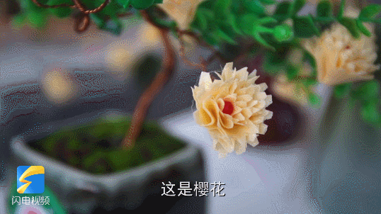 这，居然是用煎饼做的！休闲区蓝鸢梦想 - Www.slyday.coM