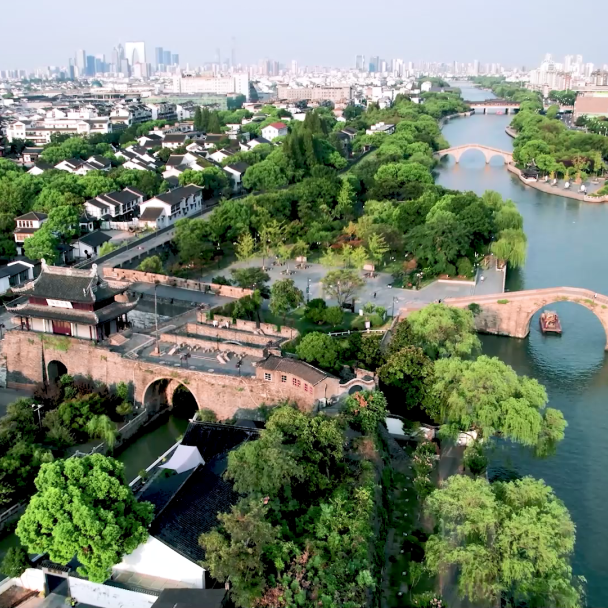 第四届大运河文化旅游博览会休闲区蓝鸢梦想 - Www.slyday.coM