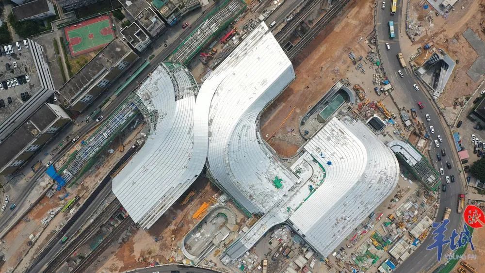 先睹为快！深圳三大新建交通枢纽或下月开门迎客|深圳市|大运枢纽|黄木岗枢纽|站台|地铁_新浪新闻
