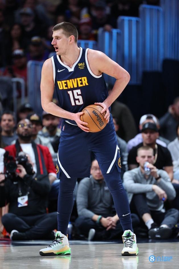 CBS新赛季TOP100球员（前20）：字母哥居首 库里次席 詹姆斯第七休闲区蓝鸢梦想 - Www.slyday.coM