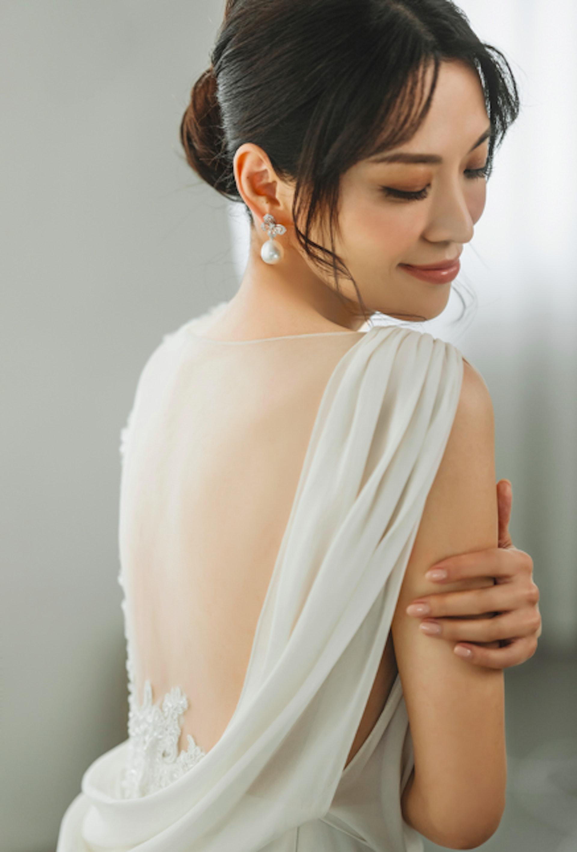 48岁陈炜婚纱照曝光!