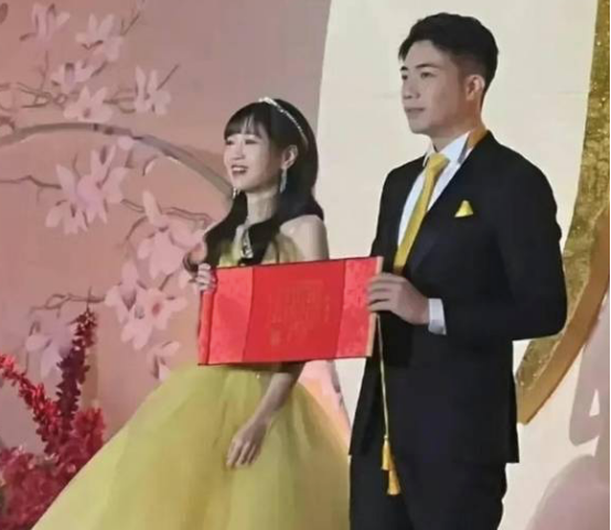 福建“百亿豪门”联姻冲上热搜：原来这就是有钱人世界里的“潜规则”……休闲区蓝鸢梦想 - Www.slyday.coM