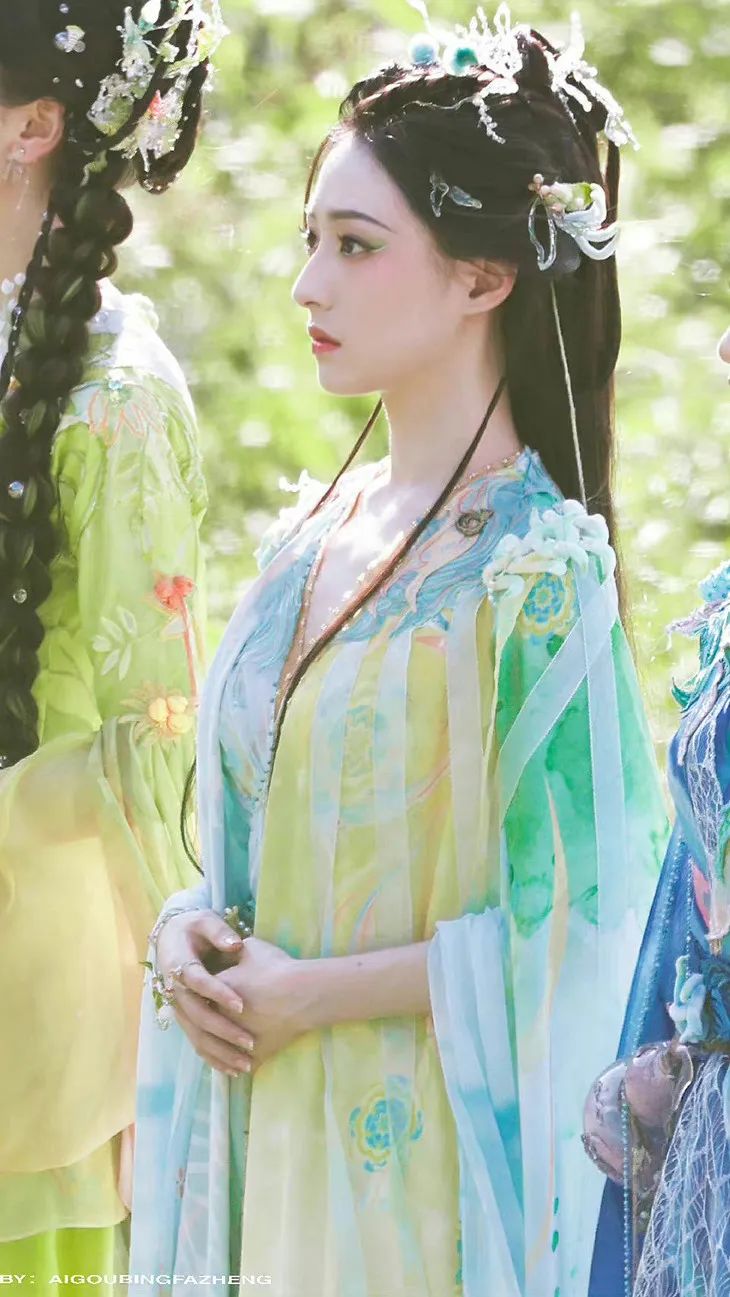 狐妖小红娘，美的不止杨幂一个休闲区蓝鸢梦想 - Www.slyday.coM