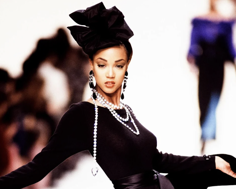 想不想和超模泰雅·宾丝一样360度拍照无死角?