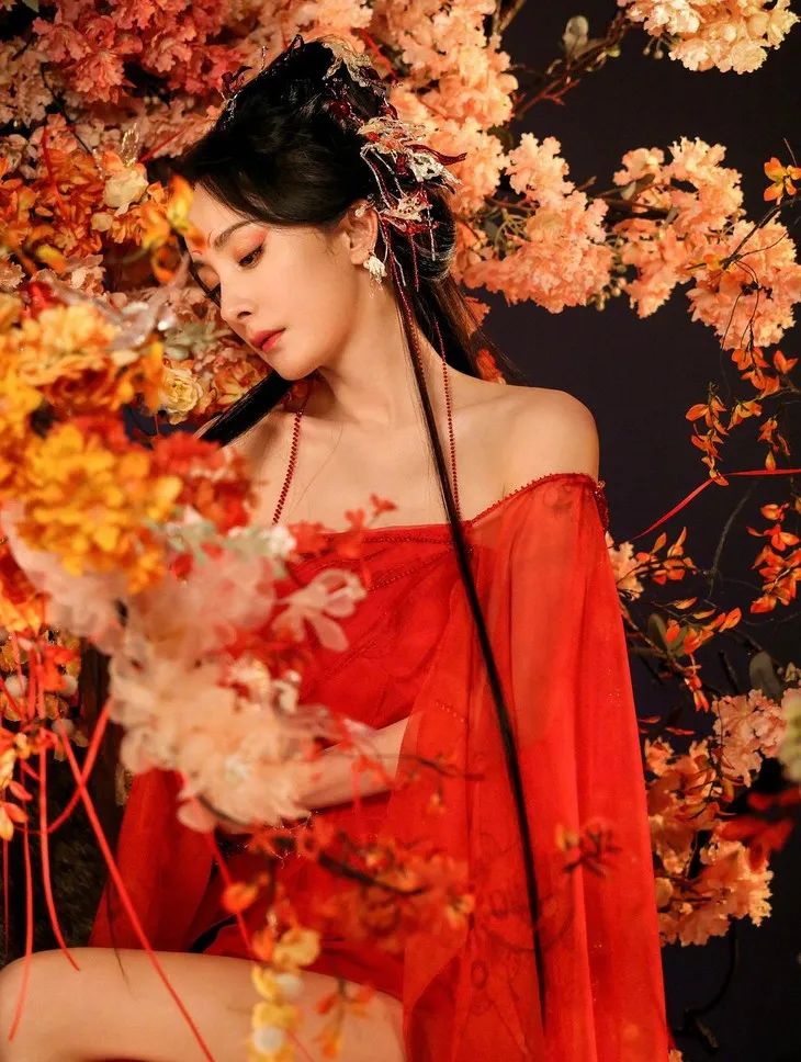 狐妖小红娘，美的不止杨幂一个休闲区蓝鸢梦想 - Www.slyday.coM