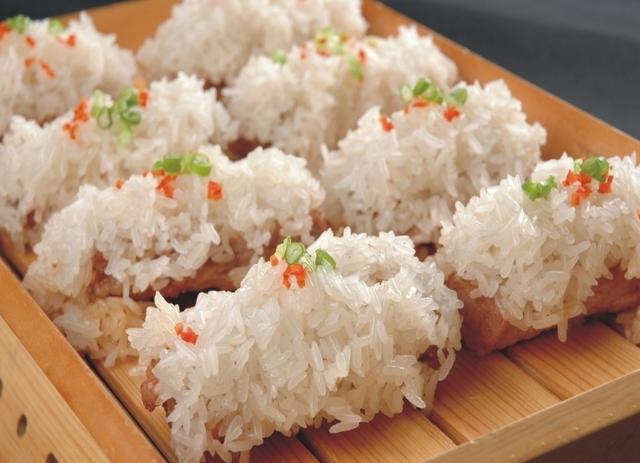 1碗糯米4个香蕉,学着做太好吃了,软糯香甜,我一次能吃10个休闲区蓝鸢梦想 - Www.slyday.coM 1碗糯米4个香蕉,学着做太好吃了,软糯香甜,我一次能吃10个休闲区蓝鸢梦想 - Www.slyday.coM