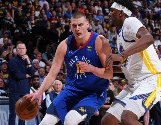 2500万，回归勇士！全联盟最懂库里的蓝领，攻防俱佳你最适合水花休闲区蓝鸢梦想 - Www.slyday.coM