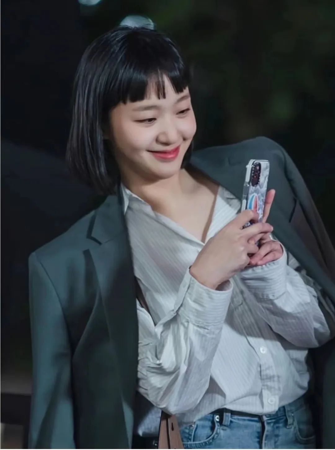 初看不惊艳，再看移不开眼，“第二眼美人”的秘密都在这里了休闲区蓝鸢梦想 - Www.slyday.coM