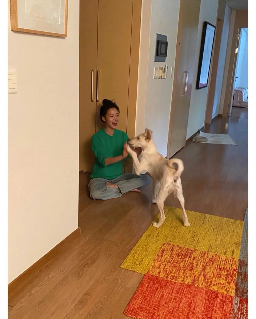 初看不惊艳，再看移不开眼，“第二眼美人”的秘密都在这里了休闲区蓝鸢梦想 - Www.slyday.coM