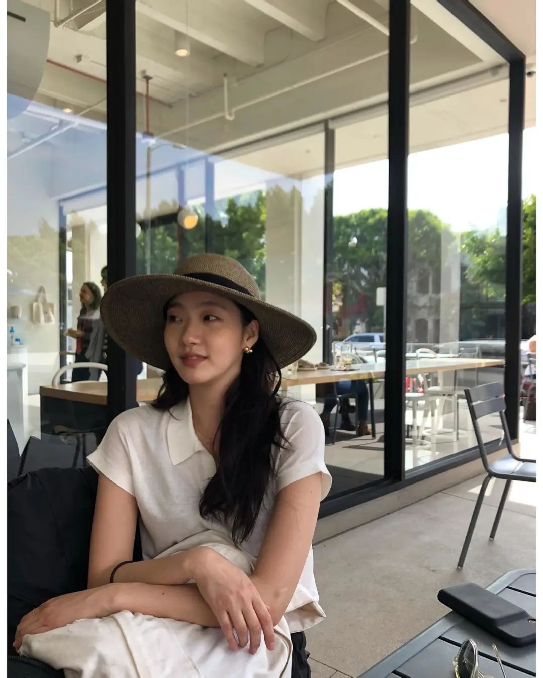 初看不惊艳，再看移不开眼，“第二眼美人”的秘密都在这里了休闲区蓝鸢梦想 - Www.slyday.coM