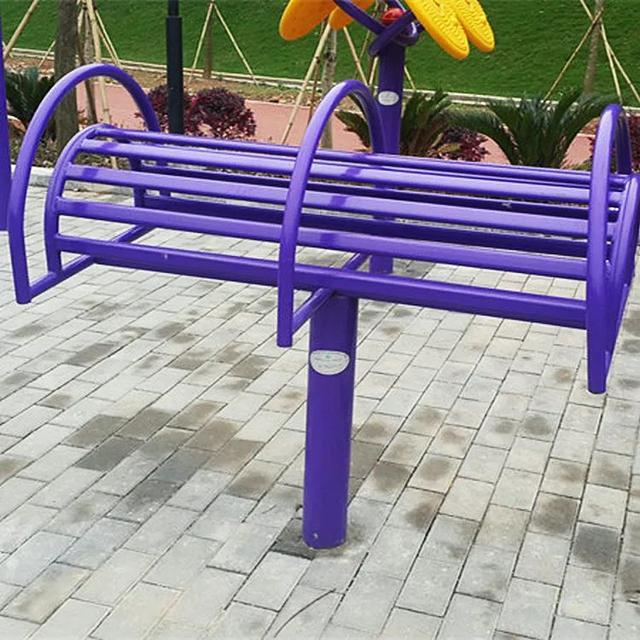 又有孩子被卡了！@所有家长，当心小区里的这些设施！休闲区蓝鸢梦想 - Www.slyday.coM