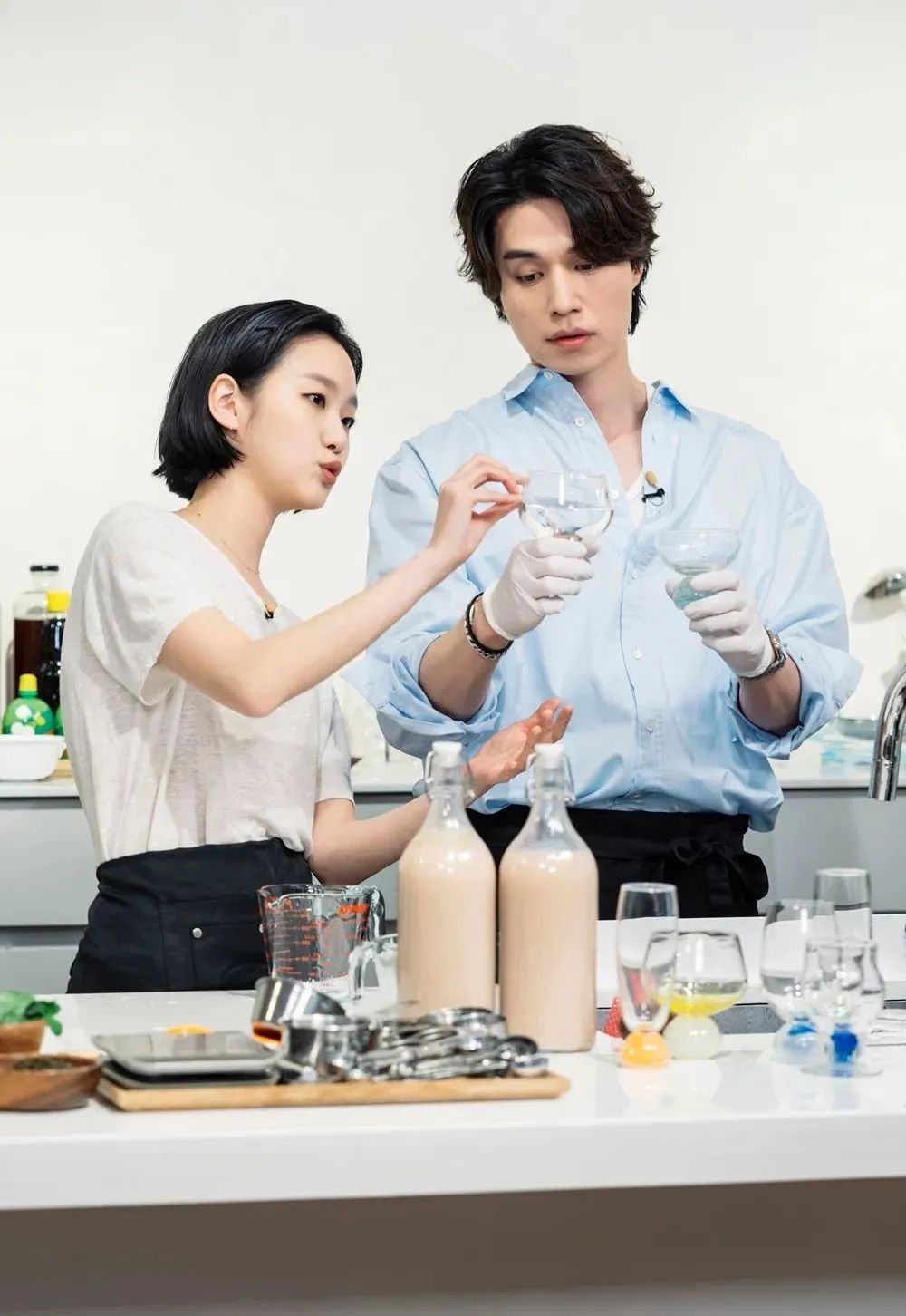 初看不惊艳，再看移不开眼，“第二眼美人”的秘密都在这里了休闲区蓝鸢梦想 - Www.slyday.coM