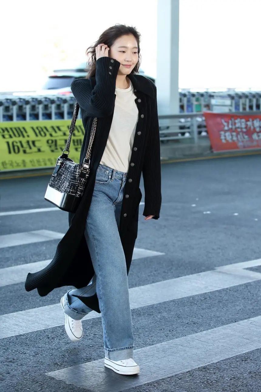 初看不惊艳，再看移不开眼，“第二眼美人”的秘密都在这里了休闲区蓝鸢梦想 - Www.slyday.coM