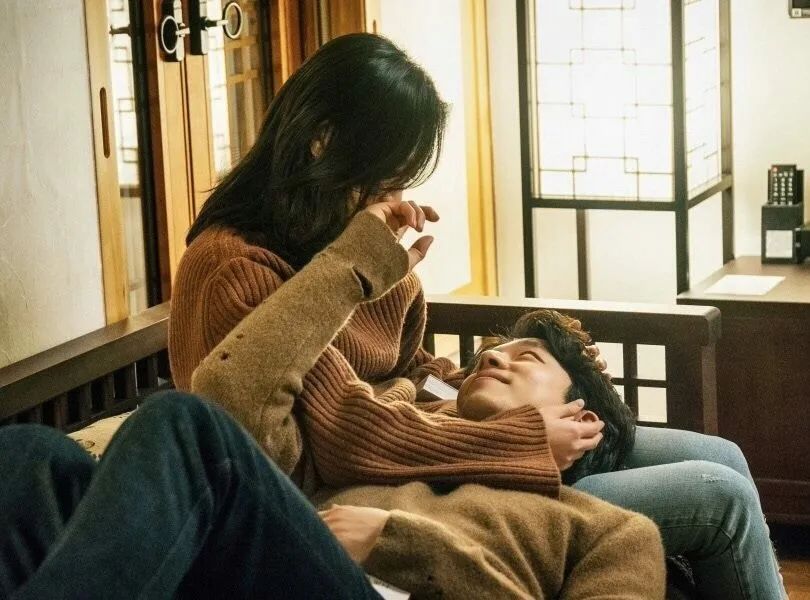 初看不惊艳，再看移不开眼，“第二眼美人”的秘密都在这里了休闲区蓝鸢梦想 - Www.slyday.coM