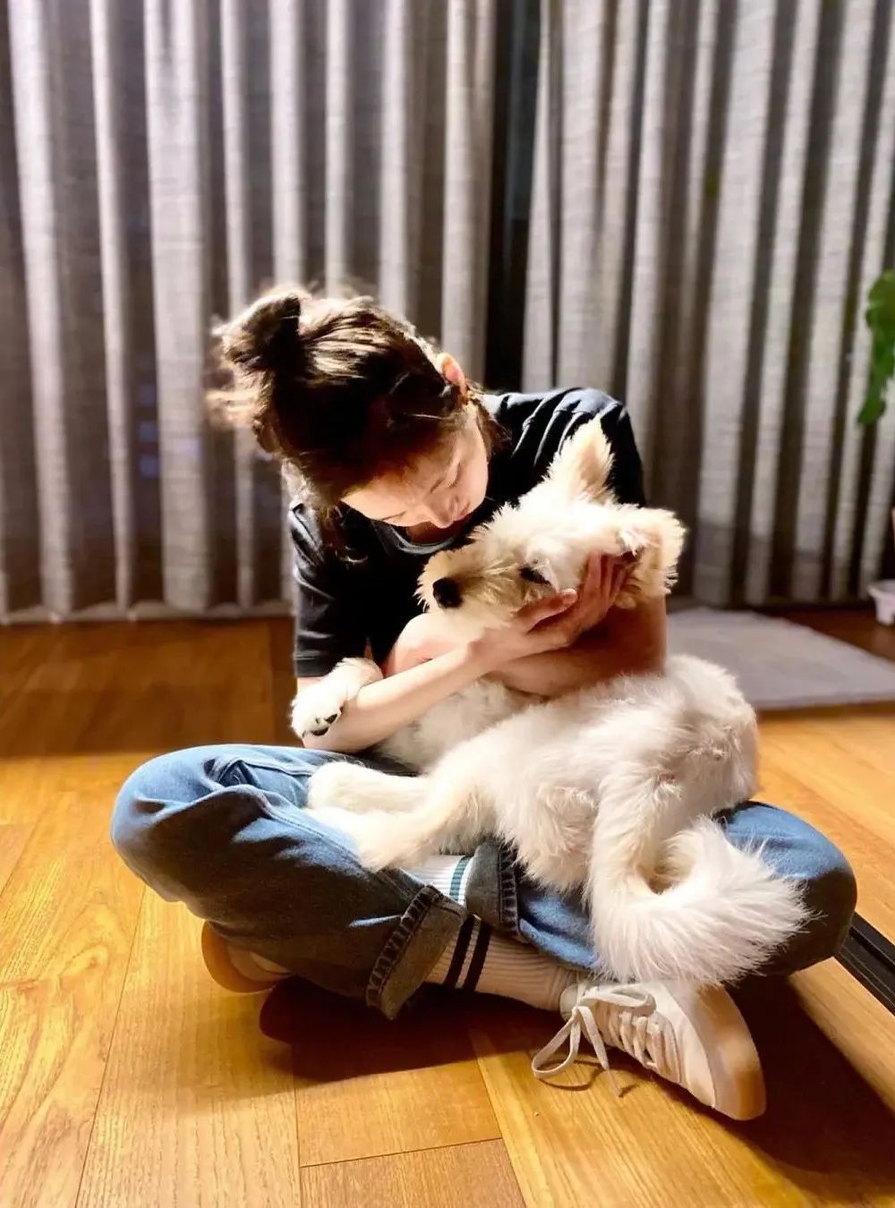 初看不惊艳，再看移不开眼，“第二眼美人”的秘密都在这里了休闲区蓝鸢梦想 - Www.slyday.coM