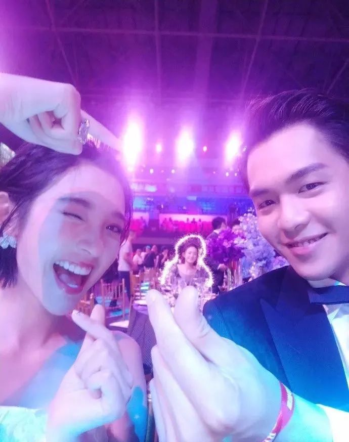 果然真夫妻就是最好磕的！休闲区蓝鸢梦想 - Www.slyday.coM