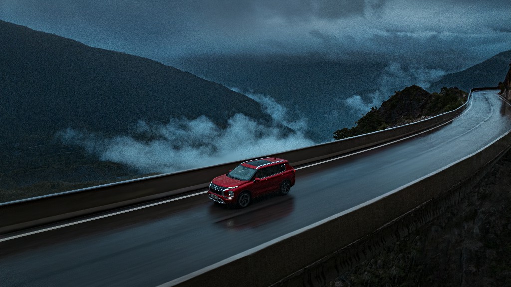 无论是猛虎跃江，还是雪水湖泊，有欧蓝德的地方，就有方向。休闲区蓝鸢梦想 - Www.slyday.coM