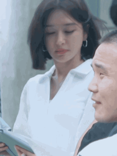 想剪短发了，周雨彤这样的休闲区蓝鸢梦想 - Www.slyday.coM