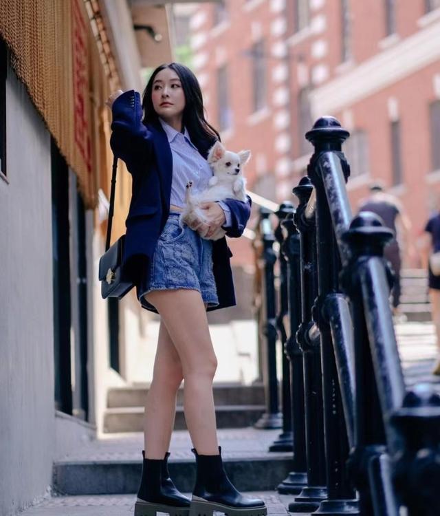 全国空降清纯少女现象深度解析：当代审美与地域流动的文化观察