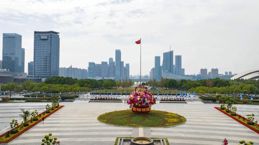 合肥倡导全体市民就地过节！休闲区蓝鸢梦想 - Www.slyday.coM