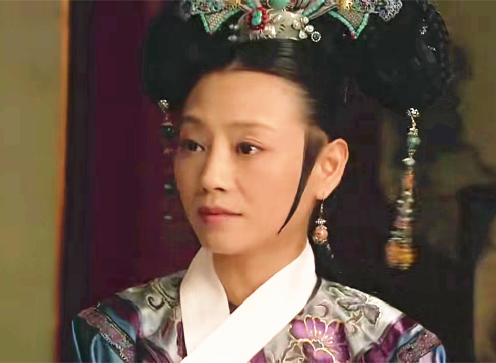 9年后再看《甄嬛传》,才明白,为啥甄嬛故意让端妃做皇贵妃|孙俪|蔡少芬|皇上|后宫|皇后_新浪新闻