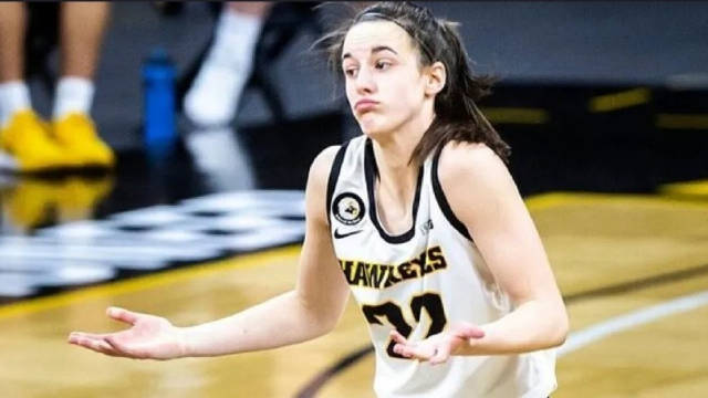 女版库里!爱荷华大学女篮球星凯特琳-卡拉克……__财经头条