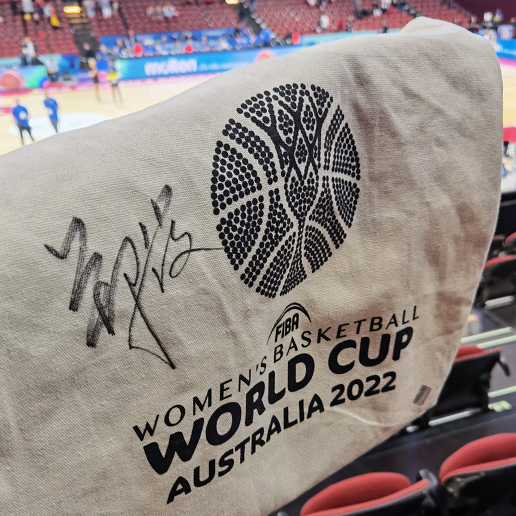 赚翻!中国女篮表现出色,球迷纷纷买票支持,世界杯上座率提升休闲区蓝鸢梦想 - Www.slyday.coM 赚翻!中国女篮表现出色,球迷纷纷买票支持,世界杯上座率提升休闲区蓝鸢梦想 - Www.slyday.coM