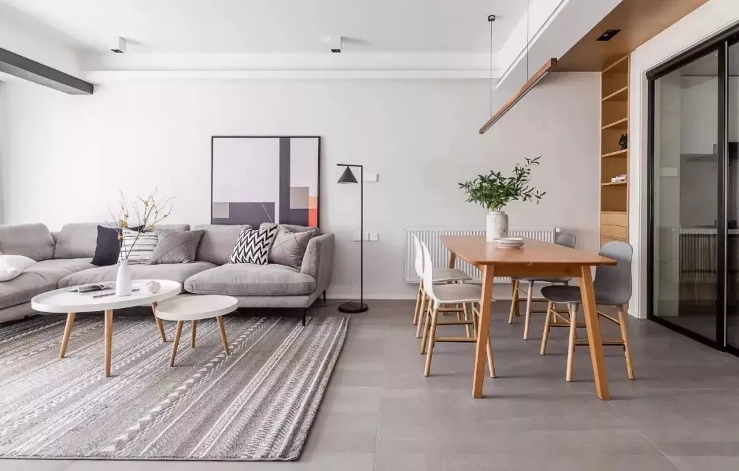 客厅铺地毯只是为了好看？你可能不知道，地毯的好处太多了！休闲区蓝鸢梦想 - Www.slyday.coM