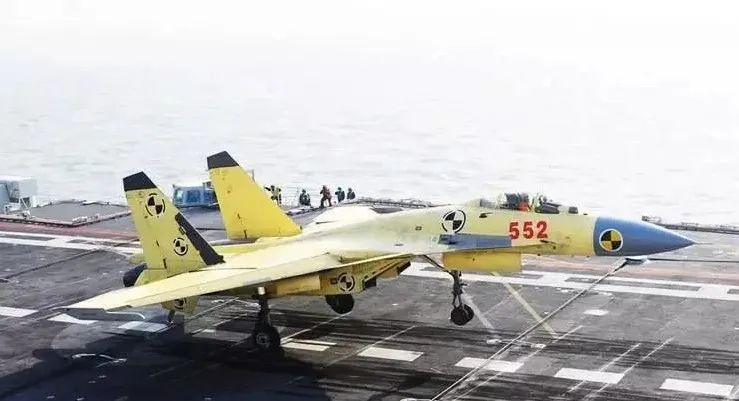 走你！“航母style”10年了，中国航母正式迈入“三舰客”时代！休闲区蓝鸢梦想 - Www.slyday.coM