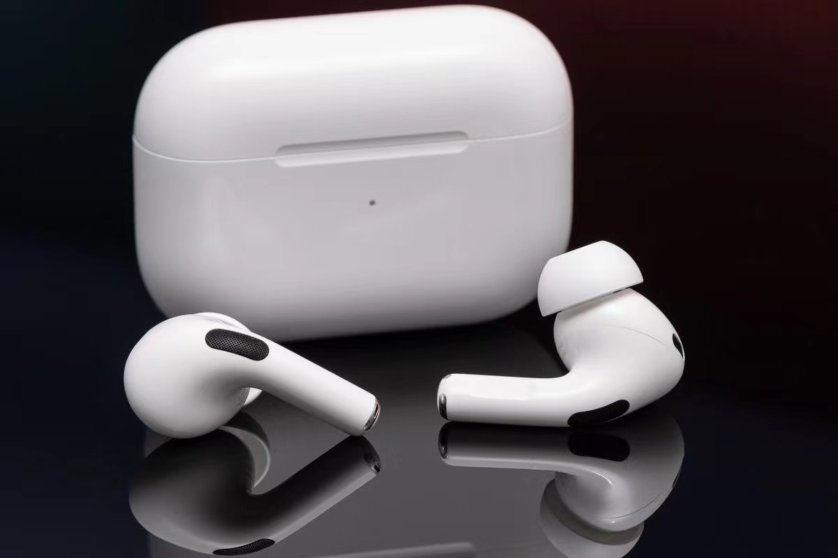 苹果无损音质来了?AirPods Pro2开卖第一天更新固件__财经头条