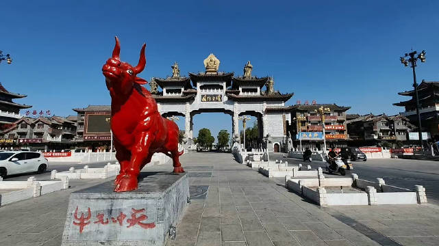 南阳镇平县石佛寺镇国际玉城这个是新市场有点高大上还是个4a级景区