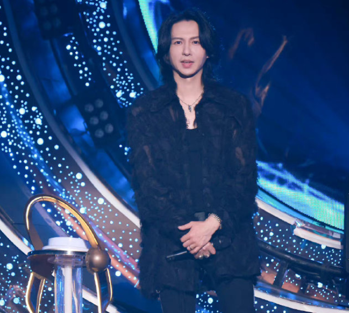 《我们的歌》：周传雄嗓音代入感强，马嘉祺的表现让人惊喜！休闲区蓝鸢梦想 - Www.slyday.coM