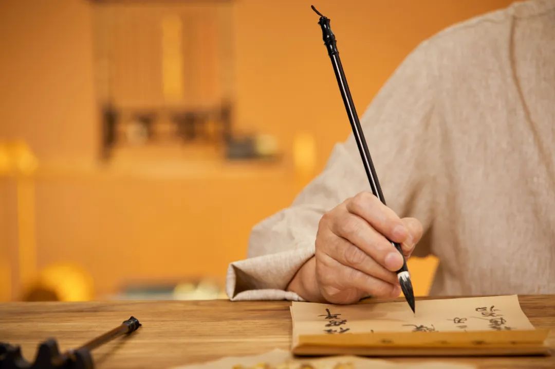 “神医”被提讯时说，“检察官你胃不好，我可以给你个方子”休闲区蓝鸢梦想 - Www.slyday.coM