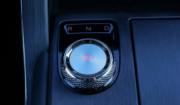 比亚迪宋DM休闲区蓝鸢梦想 - Www.slyday.coM