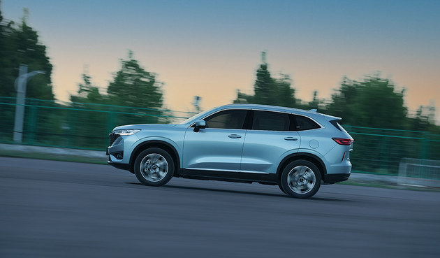 比亚迪宋DM休闲区蓝鸢梦想 - Www.slyday.coM