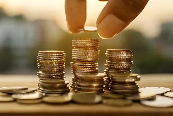 用122斤硬币赔偿员工被罚！法律没空子可钻休闲区蓝鸢梦想 - Www.slyday.coM