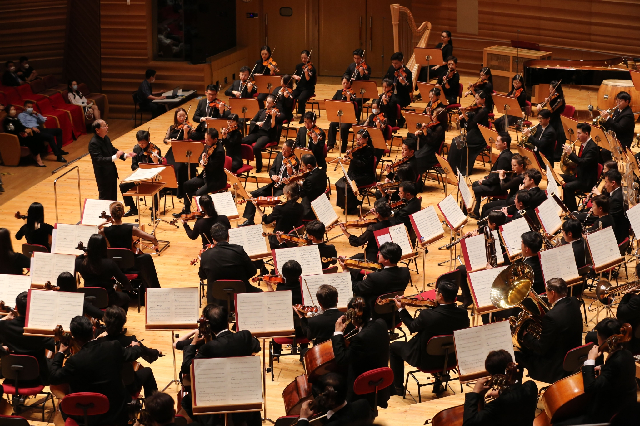 五位80后作曲家为时代画像,上海交响乐团为时代放歌